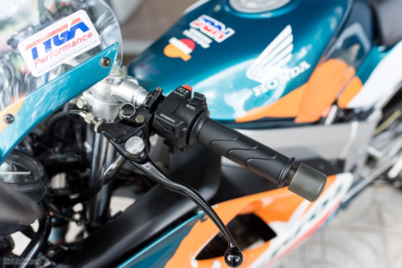 Cận cảnh hàng hiếm honda nsr150sp repsol đời 1995 - 12