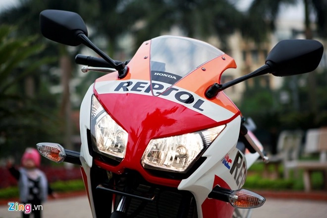 Cận cảnh honda cbr150r 2015 phiên bản repsol với giá 114 triệu đồng - 4