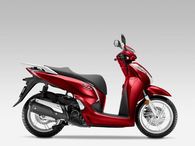 cận cảnh honda sh 300i 2015 - 17