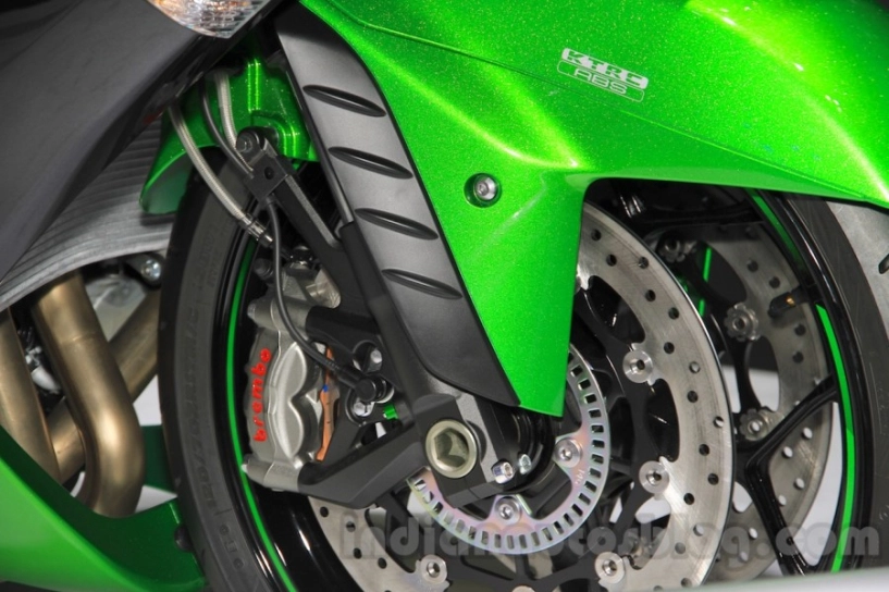 Cận cảnh kawasaki ninja zx-14r abs 2016 tại tokyo motor show 2015 - 7