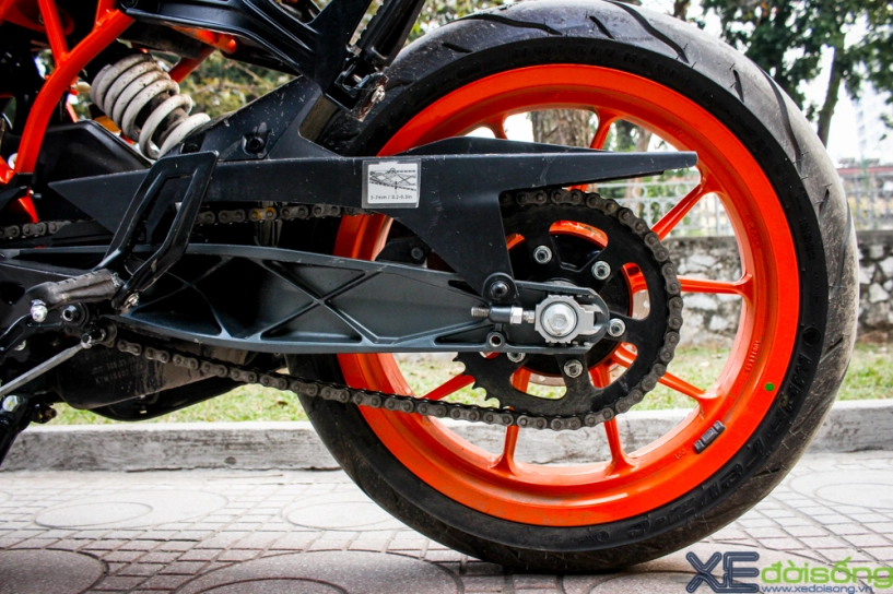 Cận cảnh ktm rc200 chiếc mô tô giá rẻ đầu tiên tại hà nội - 12