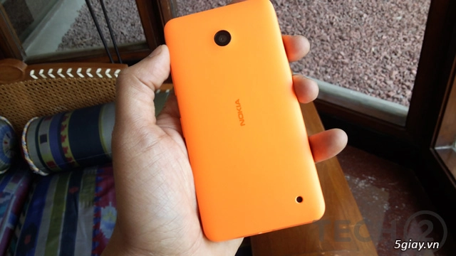 Cận cảnh lumia 630 chiếc điện thoại chạy wp81 của nokia - 3