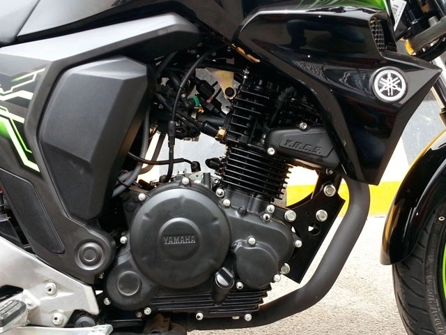 Cận cảnh yamaha fz chiếc xe côn tay mới được ra mắt - 5