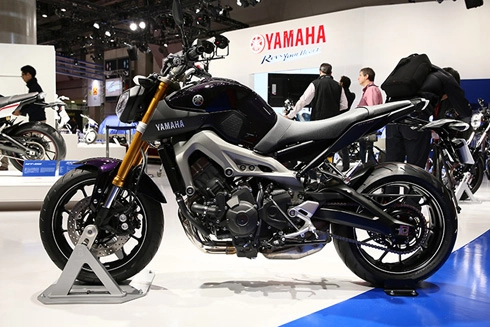 Cận cảnh yamaha mt-09 và mt-09 sr ở tokyo motor show 2013 - 1