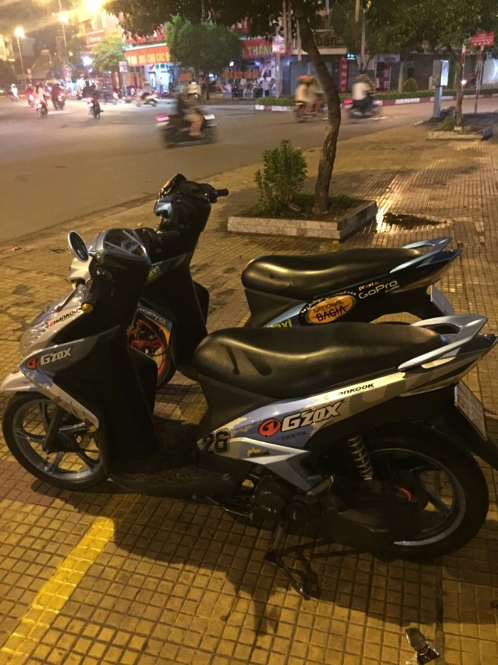 Cặp đôi lu độ rất gấu của giới xebiz - 2
