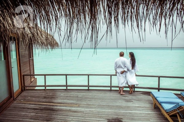 Cặp đôi yêu 1 năm gặp 1 tháng và bộ ảnh cưới sang chảnh 20000 đô tại maldives - 10