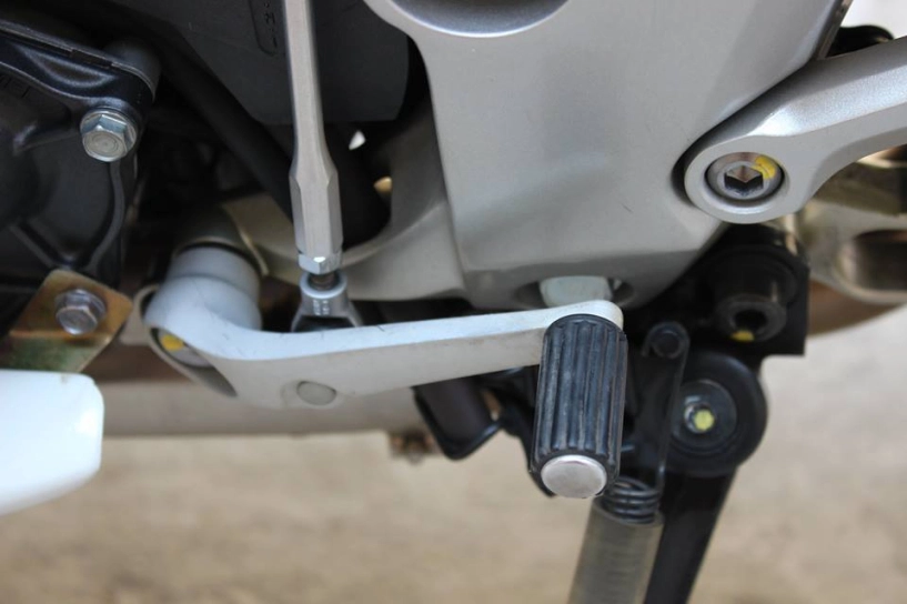 Cb1000r hrc độ pô akrapovic kèm mấy món rizoma - 6