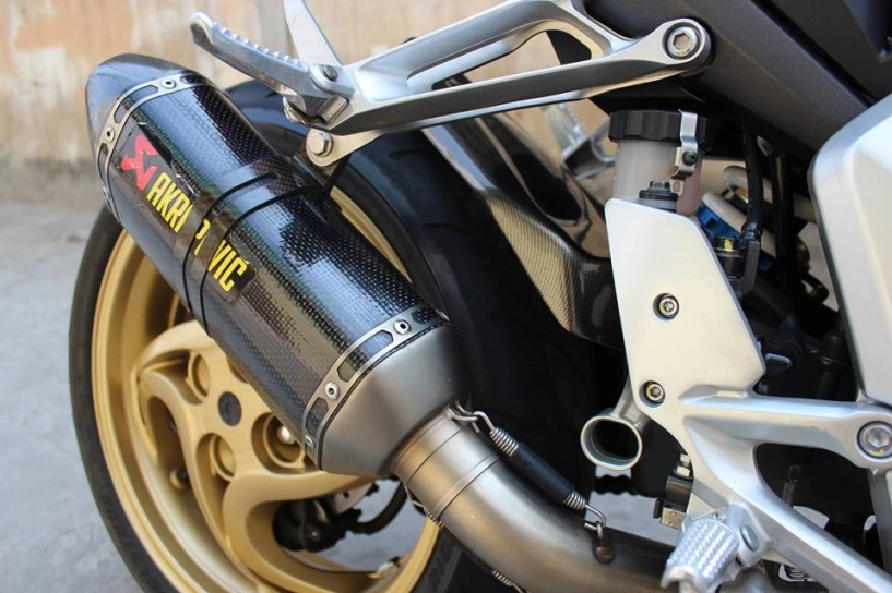 Cb1000r hrc độ pô akrapovic kèm mấy món rizoma - 8