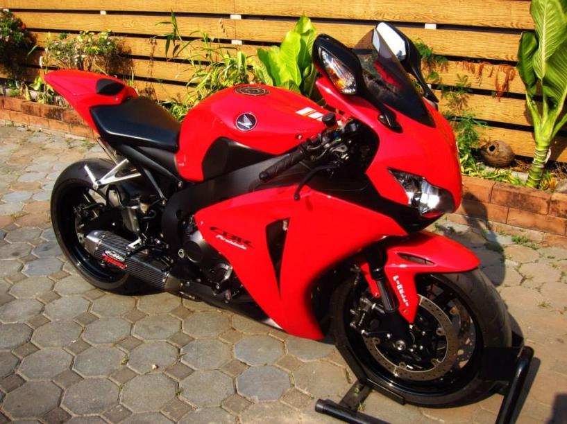 Cbr 1000rr 2008 tươi như hoa hồng - 3