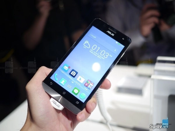 ces 2014 ra mắt zenfone 5 - smartphone ngon rẻ từ asus - 2