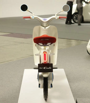 Chiếc honda ev-cub của tương lai - 5