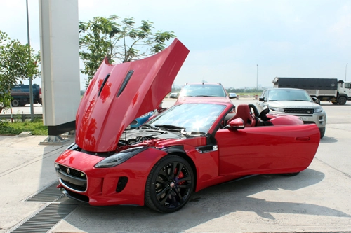 Chiêm ngưỡng jaguar f-type v8 r mui trần độc nhất ở sài gòn - 5