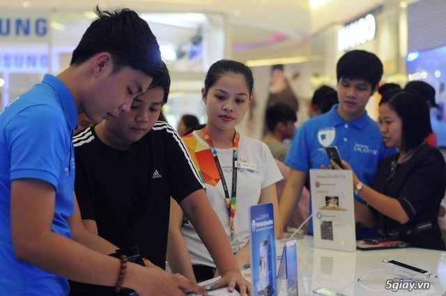 Chiến dịch galaxy 11 khởi động tại crescent mall tp hcm - 3