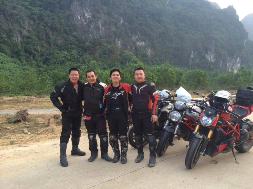 Club ducati hà nội đi phượt mang theo xe gì - 9