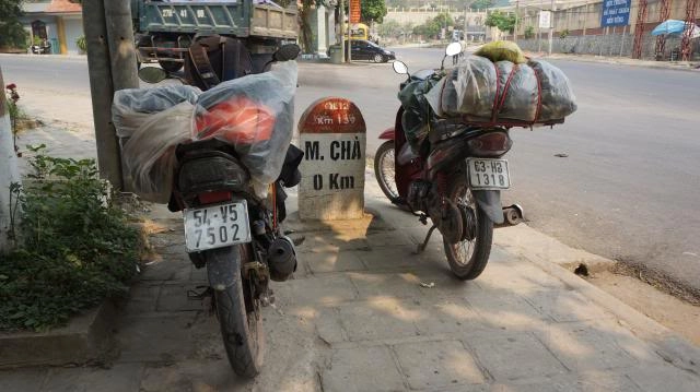 Cùng cá mập ya z 125 đi xuyên việt - 26