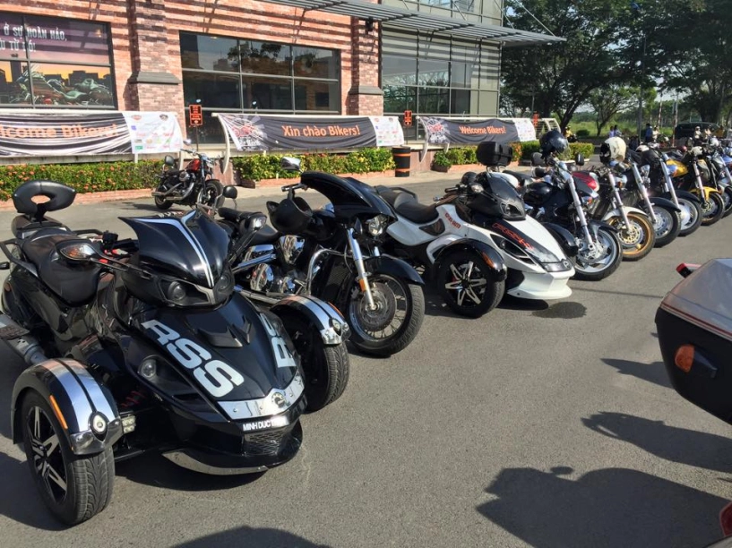 Đoàn motor diễu hành tại sài gòn trong ngày bế mạc bike week 2014 - 16