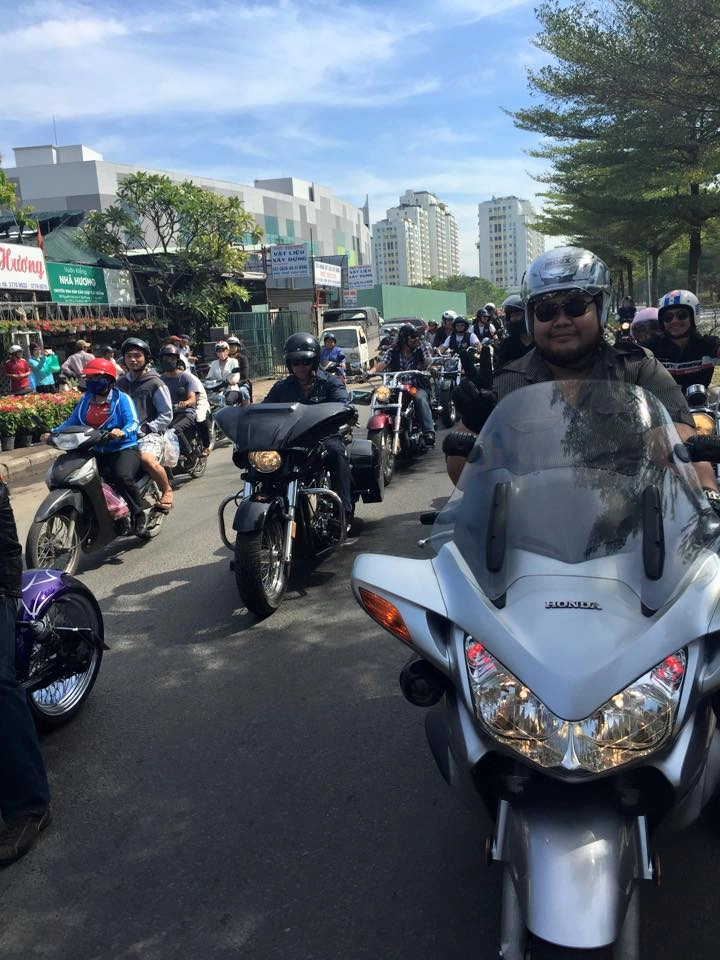 Đoàn motor diễu hành tại sài gòn trong ngày bế mạc bike week 2014 - 30