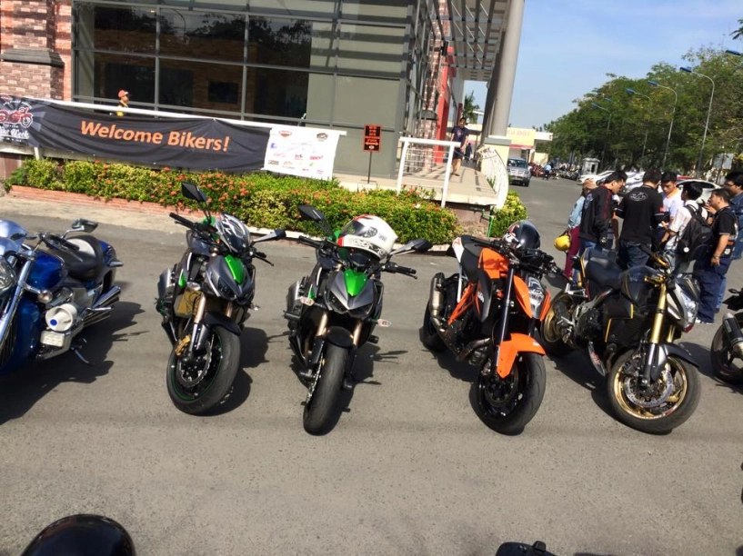 Đoàn motor diễu hành tại sài gòn trong ngày bế mạc bike week 2014 - 18