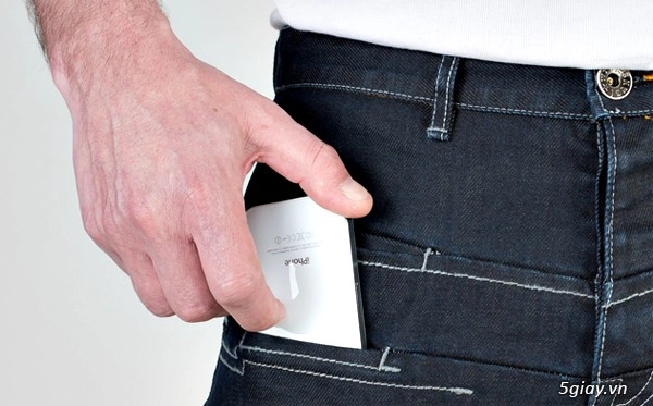 Độc đáo quần jeans chuyên dụng cho người dùng iphone - 1