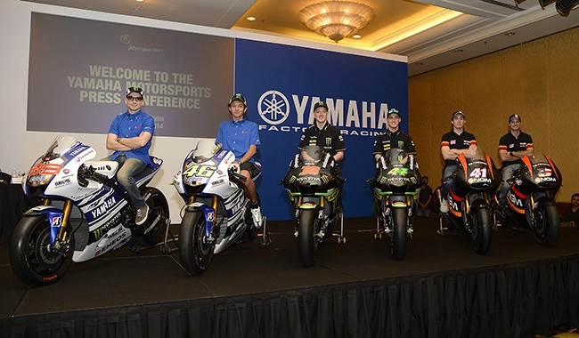 Đội hình các tay đua của yamaha factory racing mùa giải 2014 - 3
