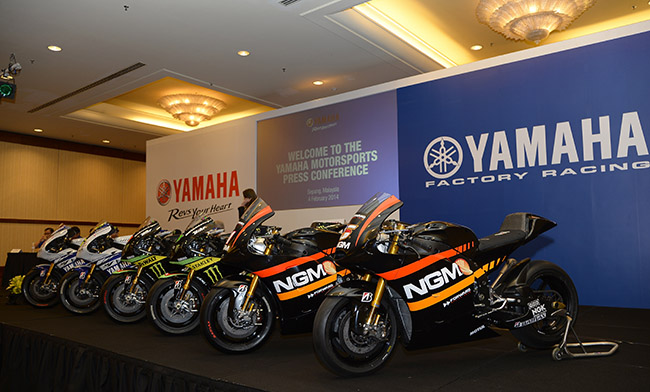 Đội hình các tay đua của yamaha factory racing mùa giải 2014 - 7