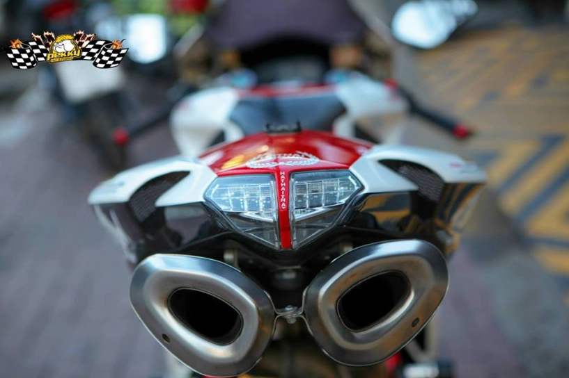 Ducati 1098r độ tuyệt đẹp cùng phiên bản troy bayliss - 12