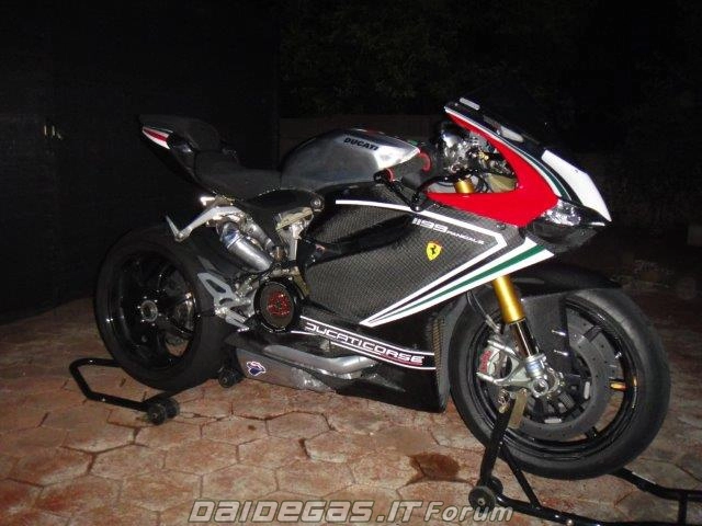 Ducati 1199 hận đời đen bạc - 8