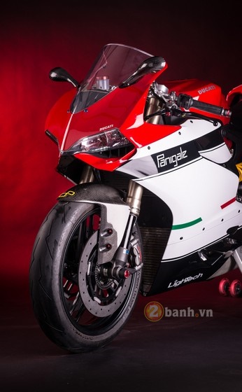 Ducati 1199 panigale độ đẹp tuyệt hảo với phiên bản lightech - 2