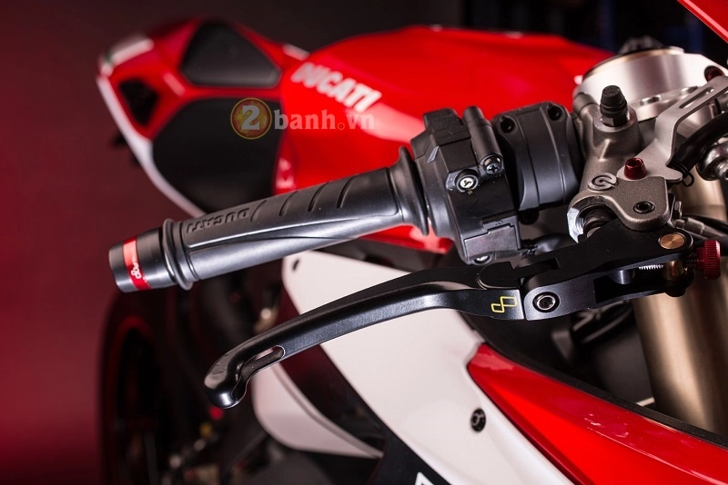 Ducati 1199 panigale độ đẹp tuyệt hảo với phiên bản lightech - 4