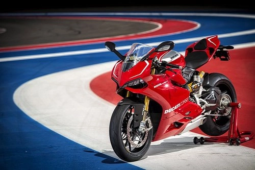 Ducati 1199 panigale nhận giải thưởng thiết kế 2013 - 3