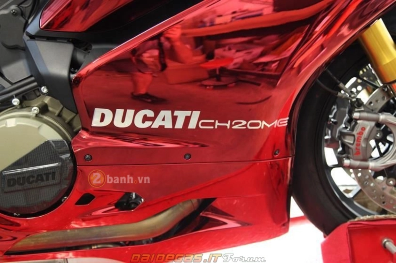 Ducati 1199 panigale r ấn tượng với bản độ màu chrome cromata rossa - 3