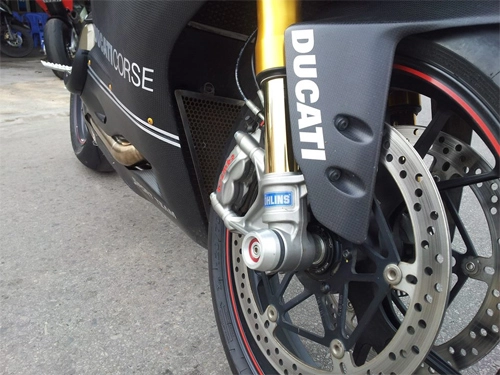 Ducati 1199 panigale s abs độ carbon tiền tỷ ở hà nội - 8