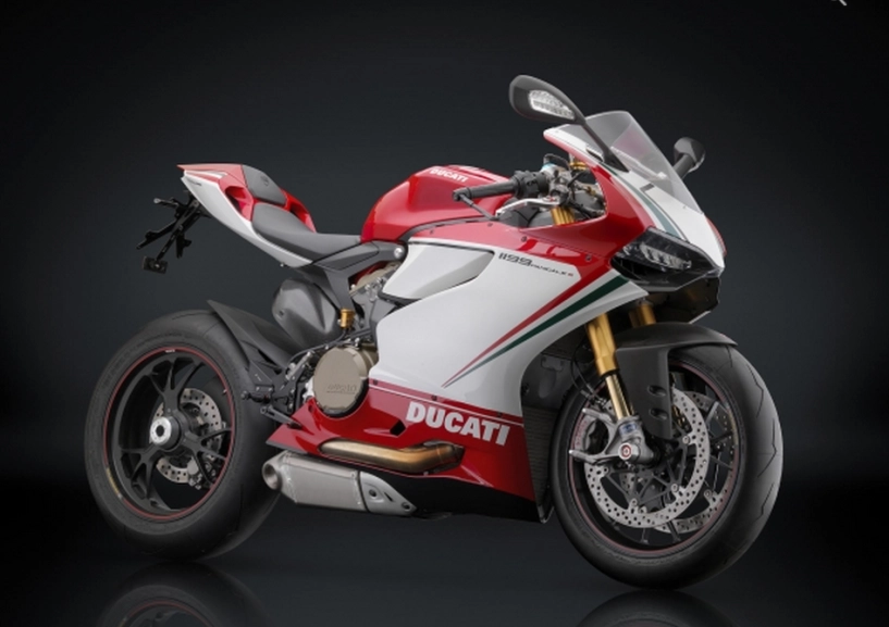 Ducati 1199 panigale s khác lạ với dàn đồ chơi khủng - 8