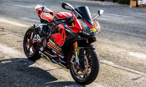 Ducati 1199 s độ hơn 200 triệu đồng ở sài gòn - 1