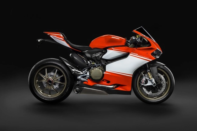 Ducati 1199 superleggera siêu nhẹ siêu mạnh mẽ - 3