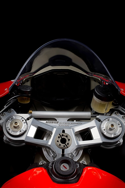 Ducati 1199 superleggera siêu nhẹ siêu mạnh mẽ - 10