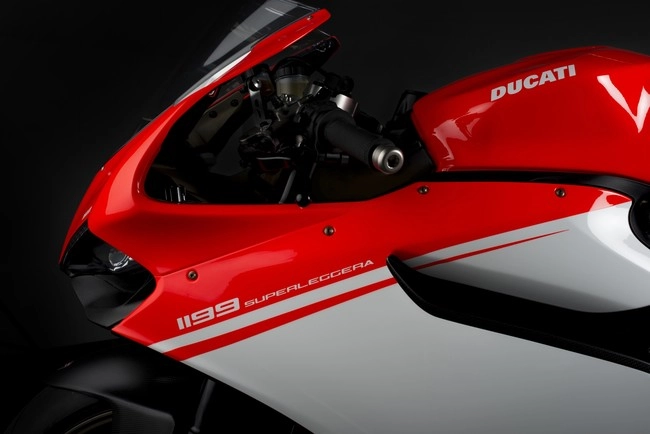 Ducati 1199 superleggera siêu nhẹ siêu mạnh mẽ - 11