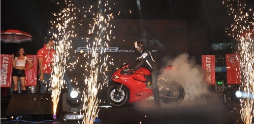 Ducati 899 panigale 2014 chính thức ra mắt tại việt nam - 1