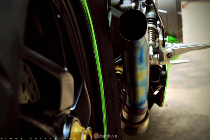 Ducati 899 panigale bản độ màu chrome cực ấn tượng - 8