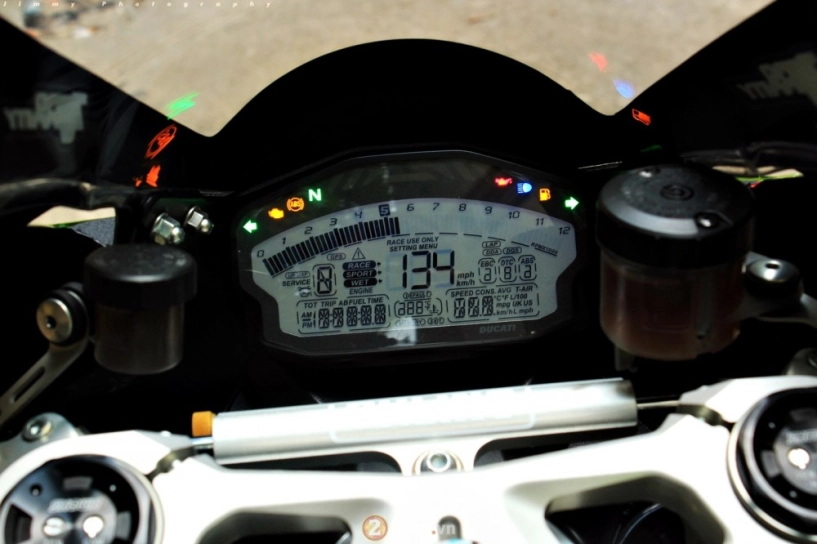 Ducati 899 panigale bản độ màu chrome cực ấn tượng - 13