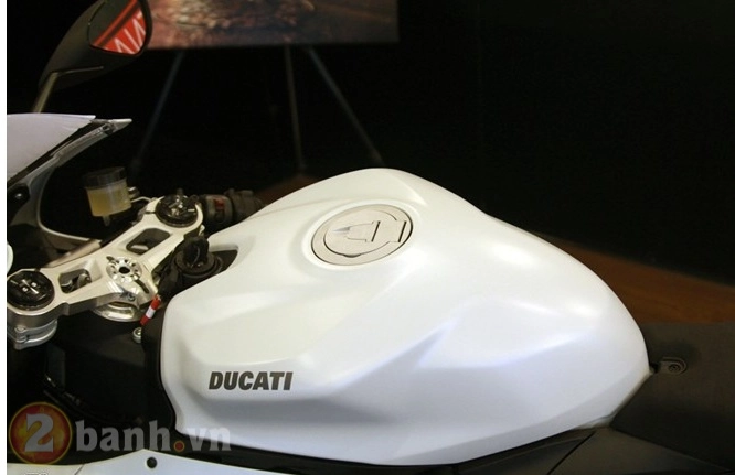 Ducati 899 panigale đẳng cấp là vĩnh cữu - 9