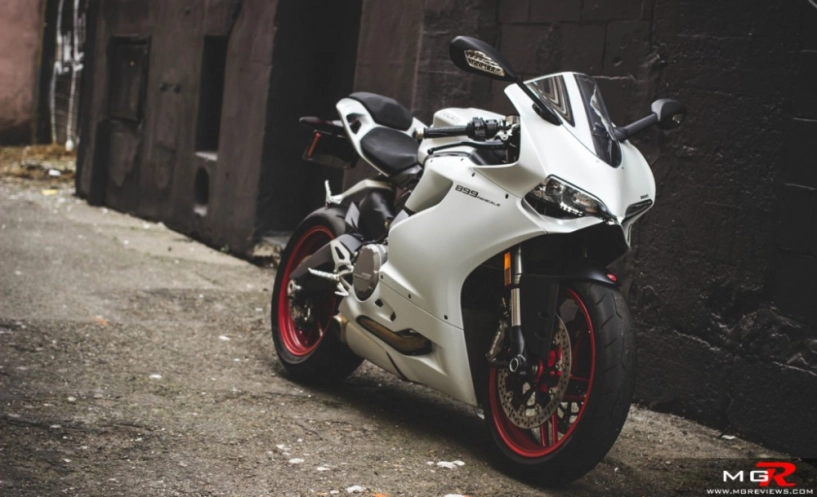 Ducati 899 panigale đốt lốt nẹt pô đầy phấn thích tại vmf 2015 - 1