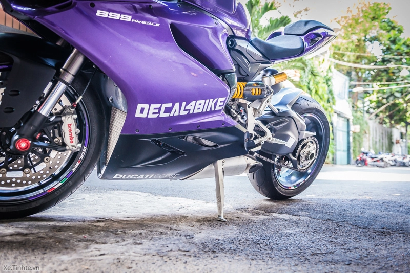 Ducati 899 panigale màu tím mộng mơ của decal4bike - 7