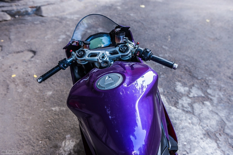 Ducati 899 panigale màu tím mộng mơ của decal4bike - 17