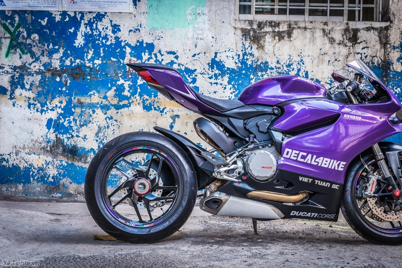 Ducati 899 panigale màu tím mộng mơ của decal4bike - 24