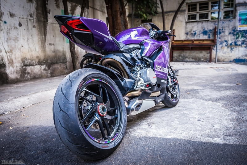 Ducati 899 panigale màu tím mộng mơ của decal4bike - 12