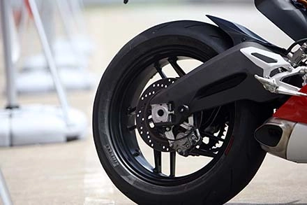 Ducati 899 panigale sẽ được bán với giá 577 triệu đồng tại việt nam - 6