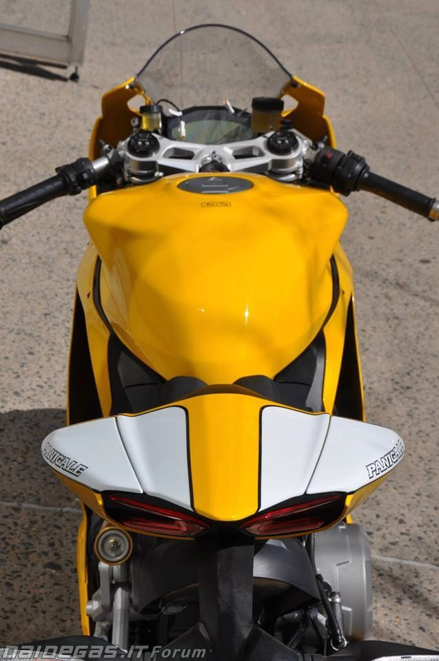 Ducati 899 panigale thỏi vàng di động - 3