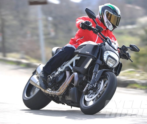 Ducati diavel 2015 công bố giá - 3