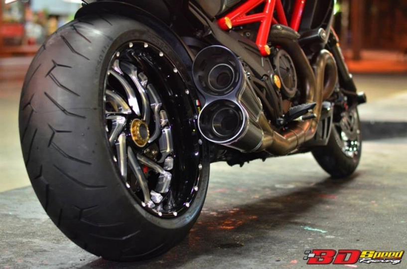 Ducati diavel 2015 độ siêu khủng với phiên bản carbon red - 14